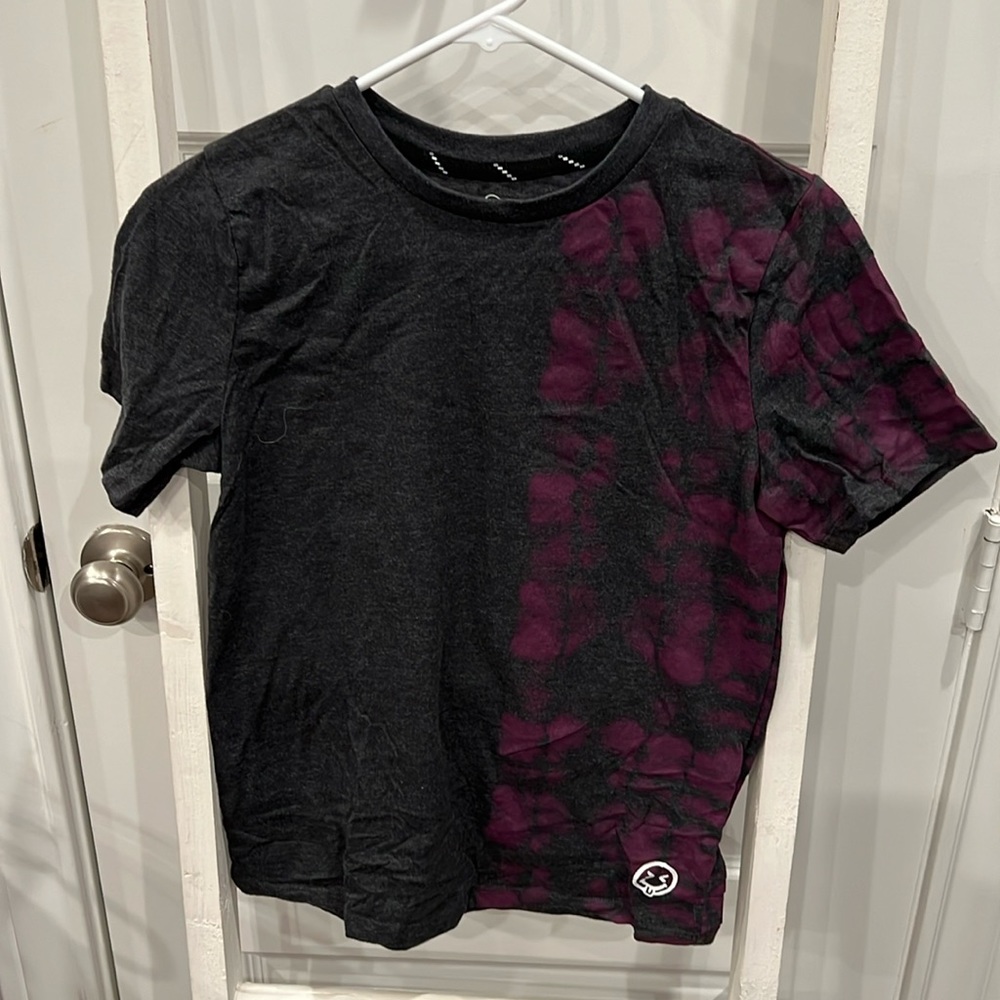 Dark Grey w/Some Purple Youth Sz Large (12/14) Graphic Tee by Art Class